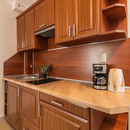 Flatbook - Port Z Parkingiem Lägenhet Stegna (Pomerania)